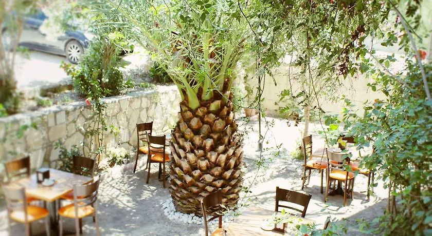Albergo Çeşme Bed & Breakfast