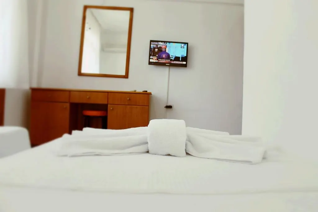 Albergo Çeşme 3*,