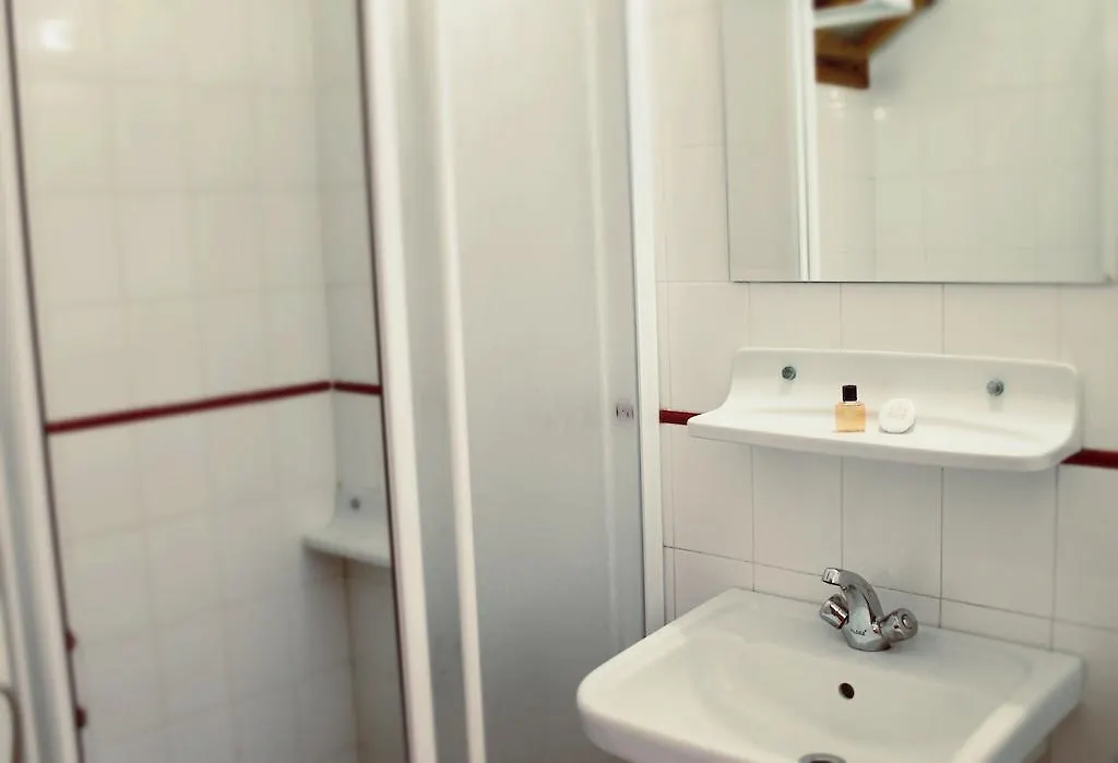 Albergo Çeşme 3*,