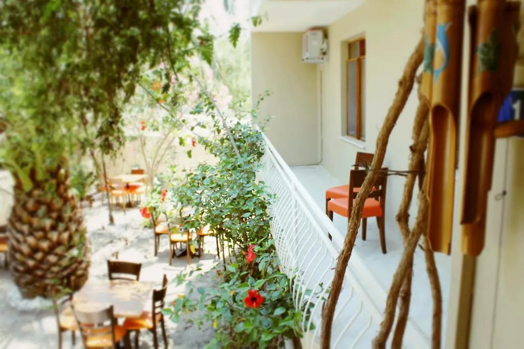 فندق مبيت وإفطار Albergo Çeşme